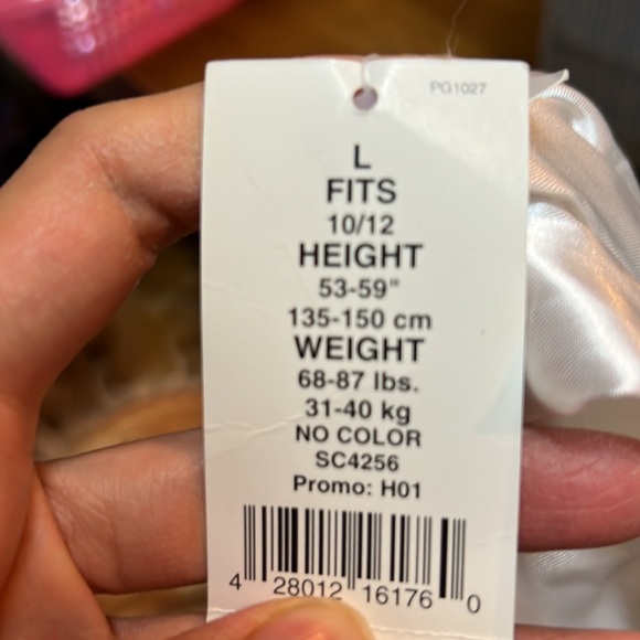 Disney Beast from Beauty and the beast costume Size large (child) - Picture 11 of 11